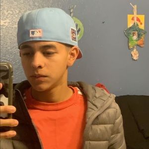 Meet your Posher, Luis